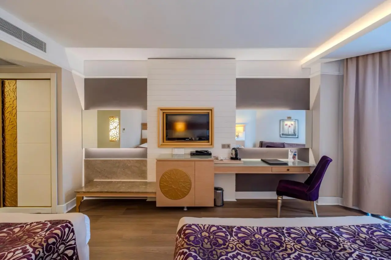Villa Side Residence