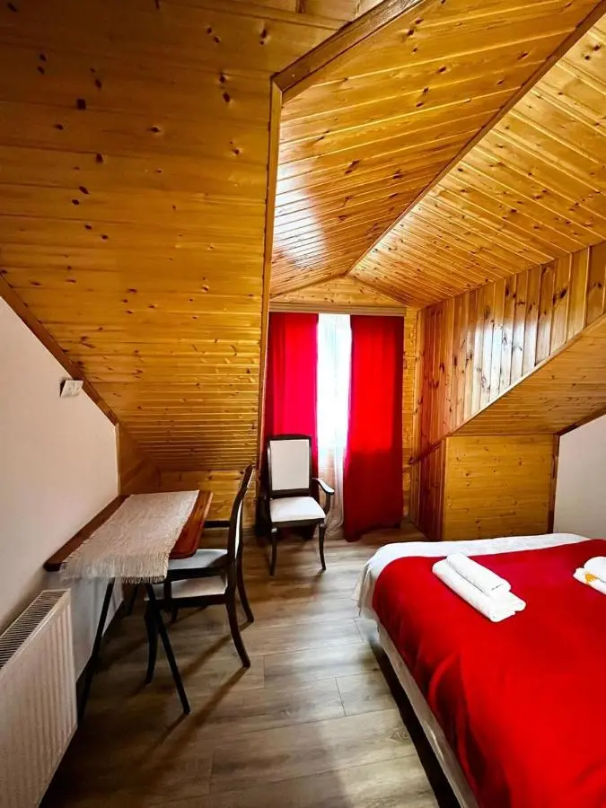 Nino & Irodi's Guest House