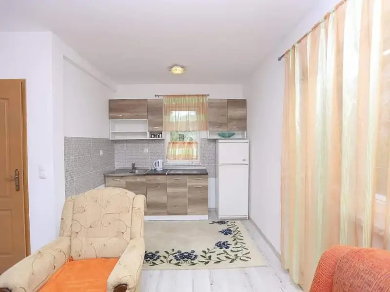 Maida apartment overlooking the river