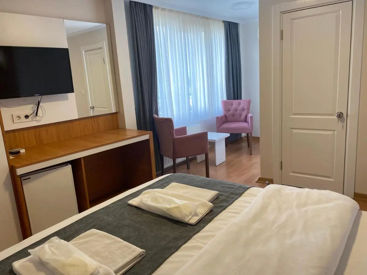 Spinel Hotel - Old City