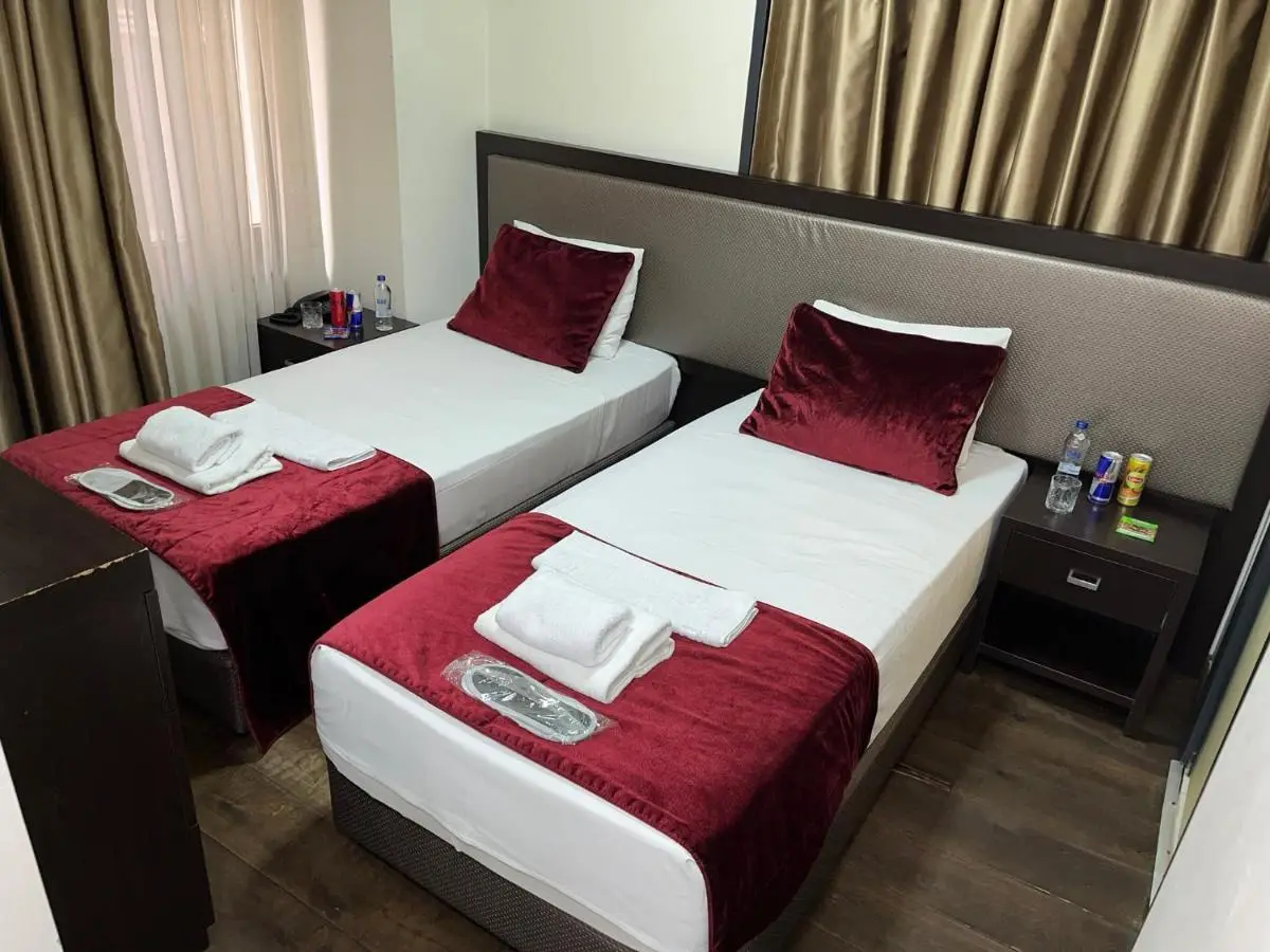 Pandora Hotel