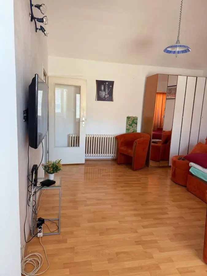 Apartment Center - Vjecna vatra