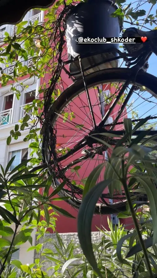 Pedestrian Street Center Apartment