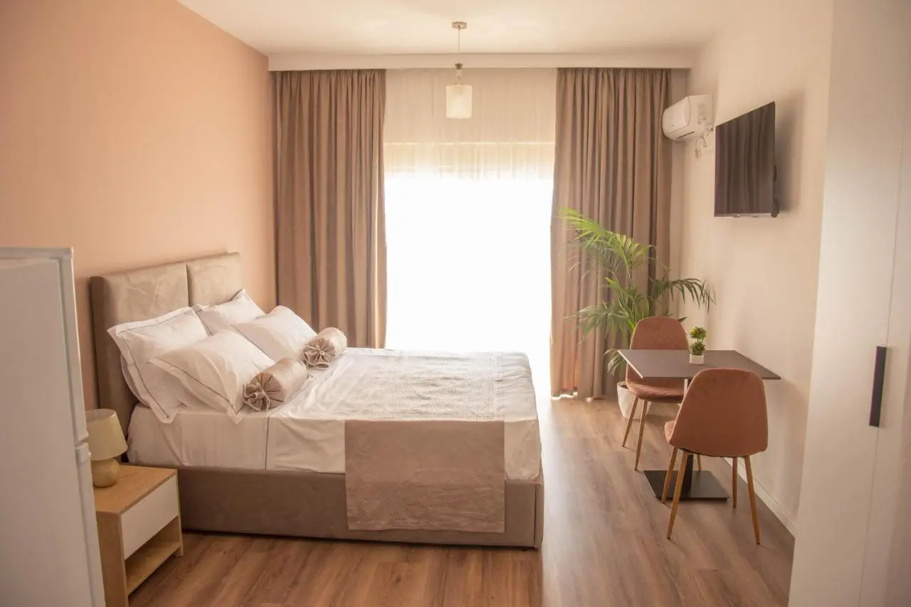 Wave Beachfront Apartments