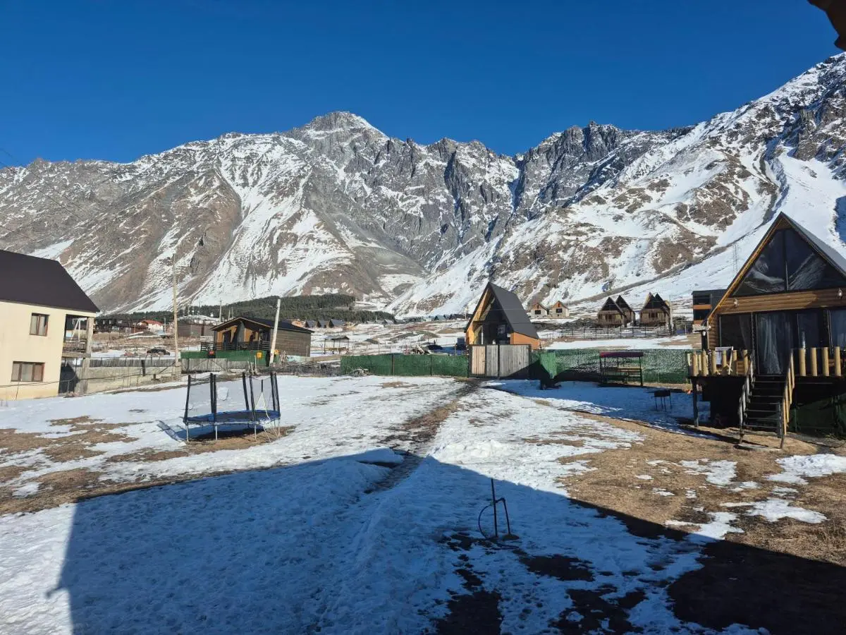 mood villa kazbegi