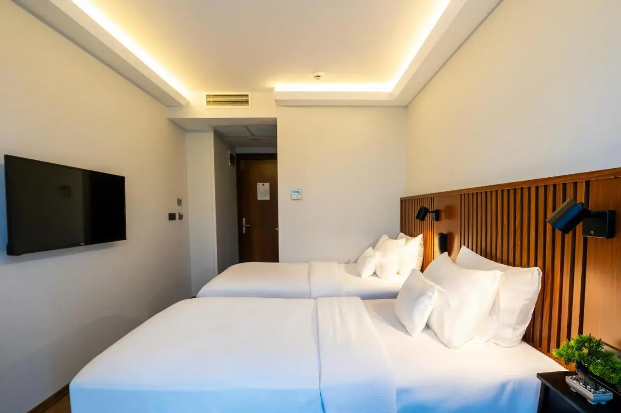 Discovery Hotel