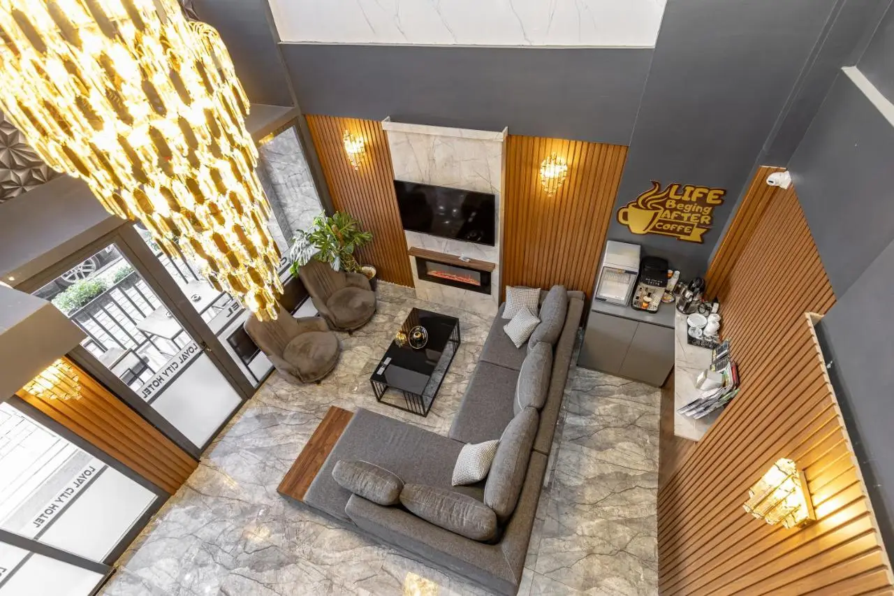 BURSA LOYAL CiTY HOTEL