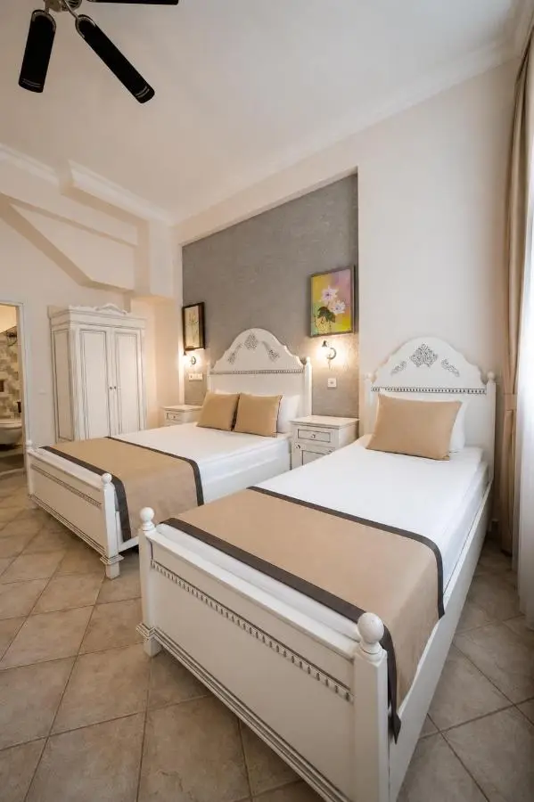La Paloma Hotel