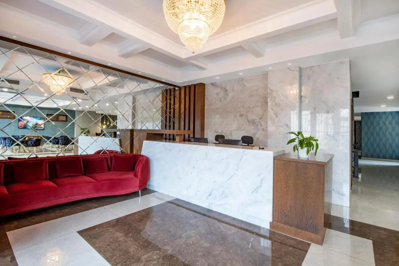 Highgarden Hotel
