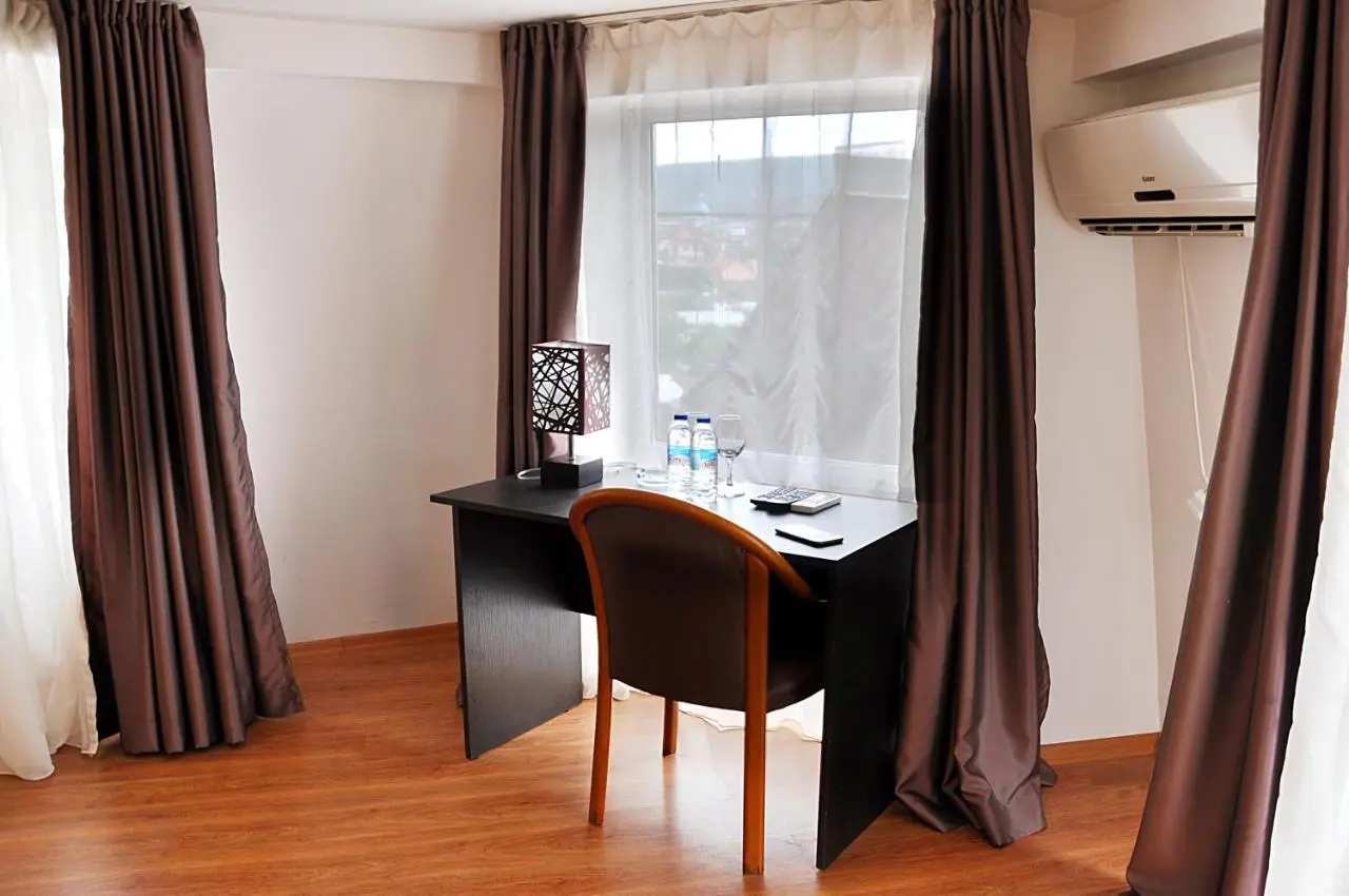 Hotel Corner