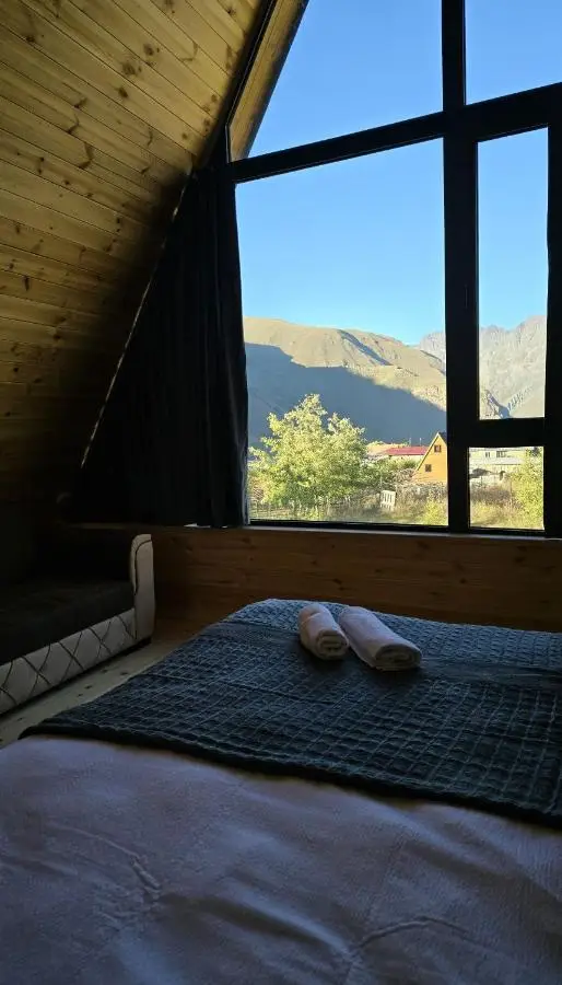 Grand Mountain Cottage