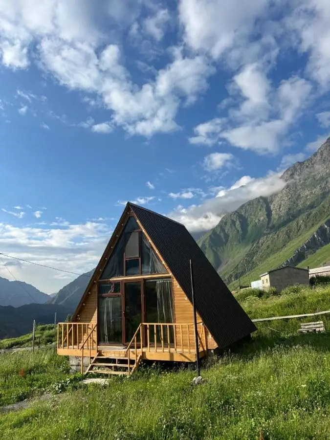Kuro Kazbegi • ყურო ყაზბეგი