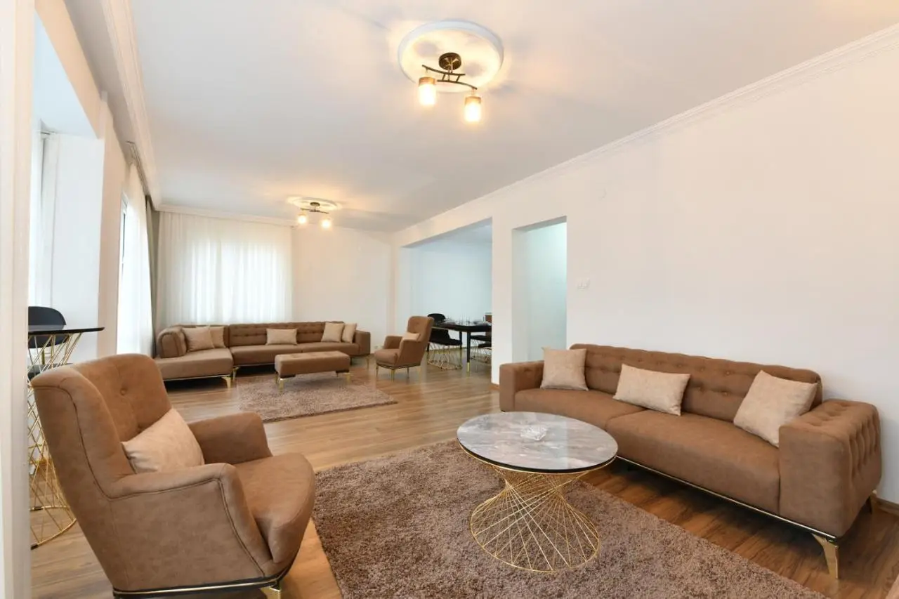 Dilek Apartments