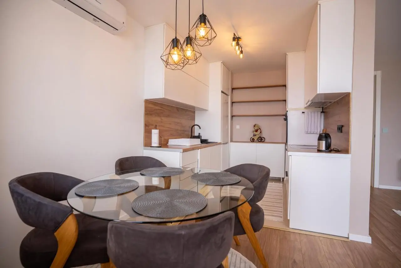 Skyline Apartment