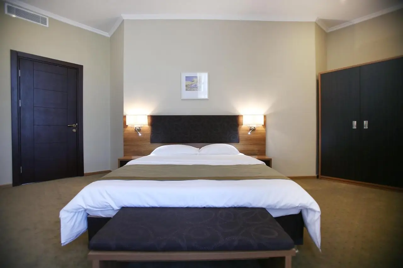 Tskaltubo Plaza Hotel