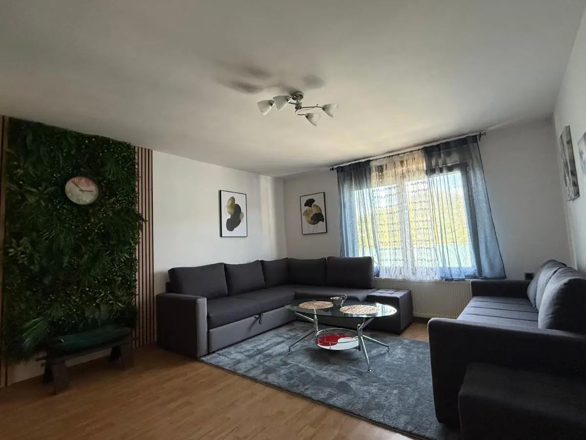 'Miris Ljeta' Cozy Lakefront Holiday Home