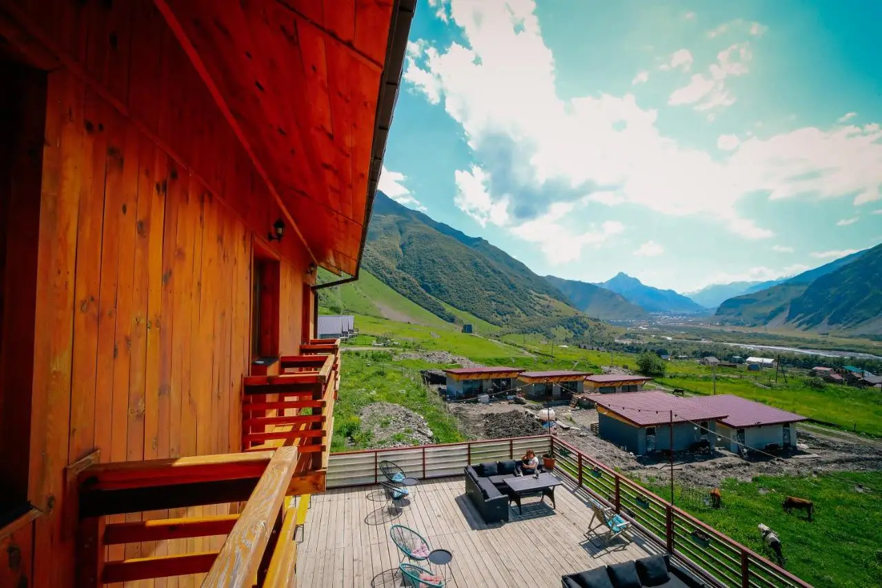 Alpenhaus Kazbegi Hotel & Restaurant