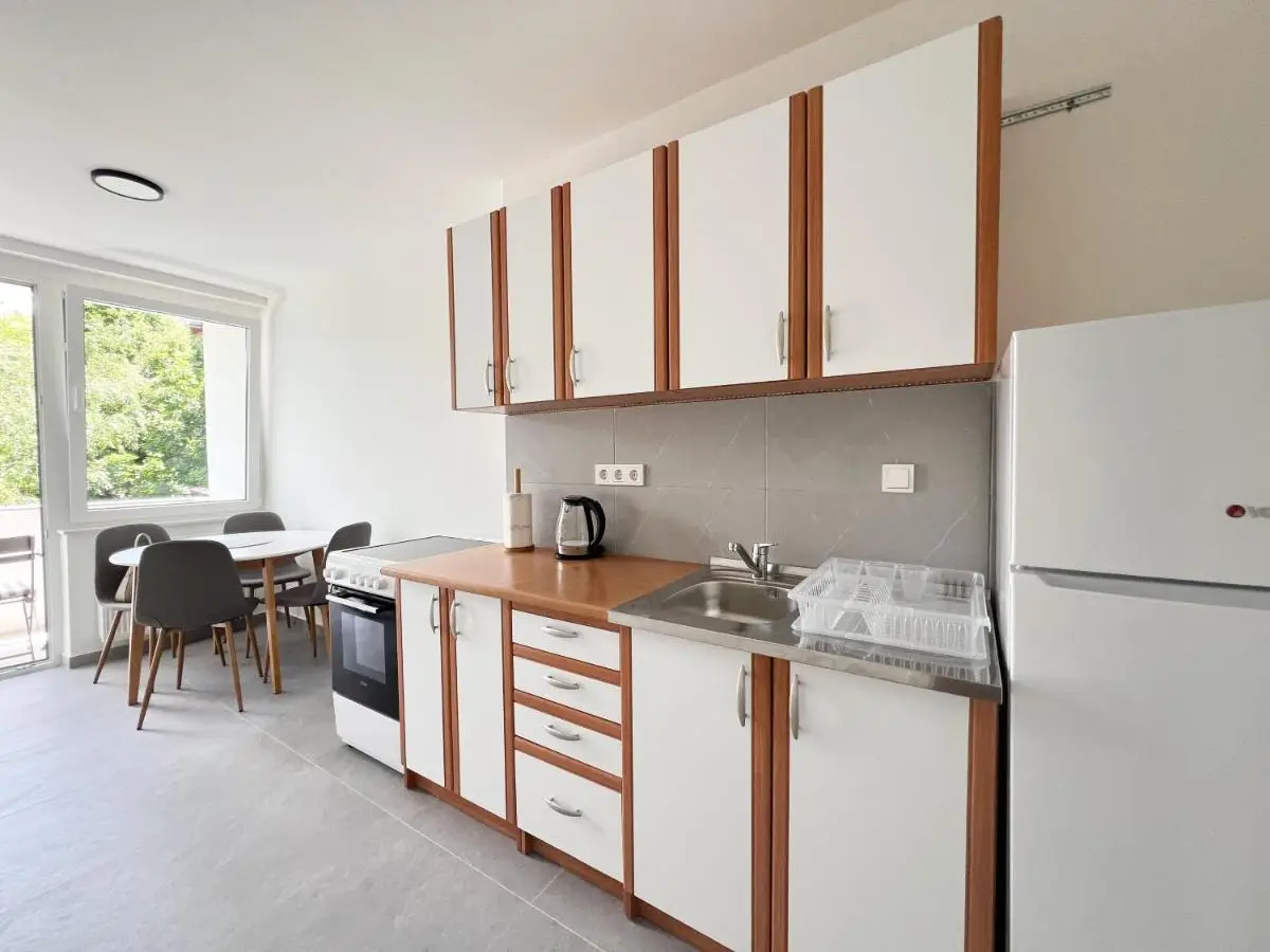 Modern Stay Grbavica - Quiet Area & Free Parking