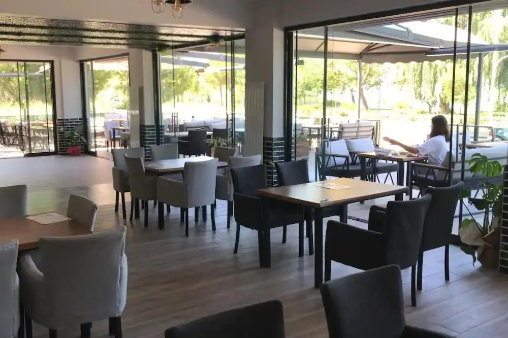 ANTİGONİA BUTİK OTEL