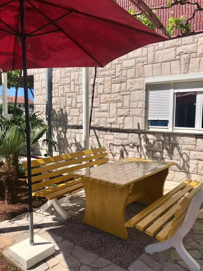 Apartmani RADA