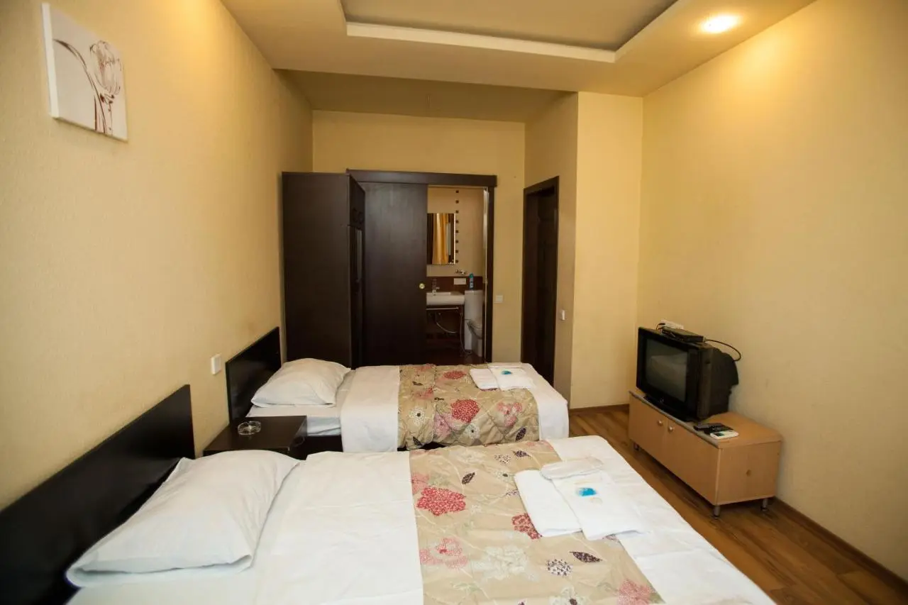 Hotel 4You