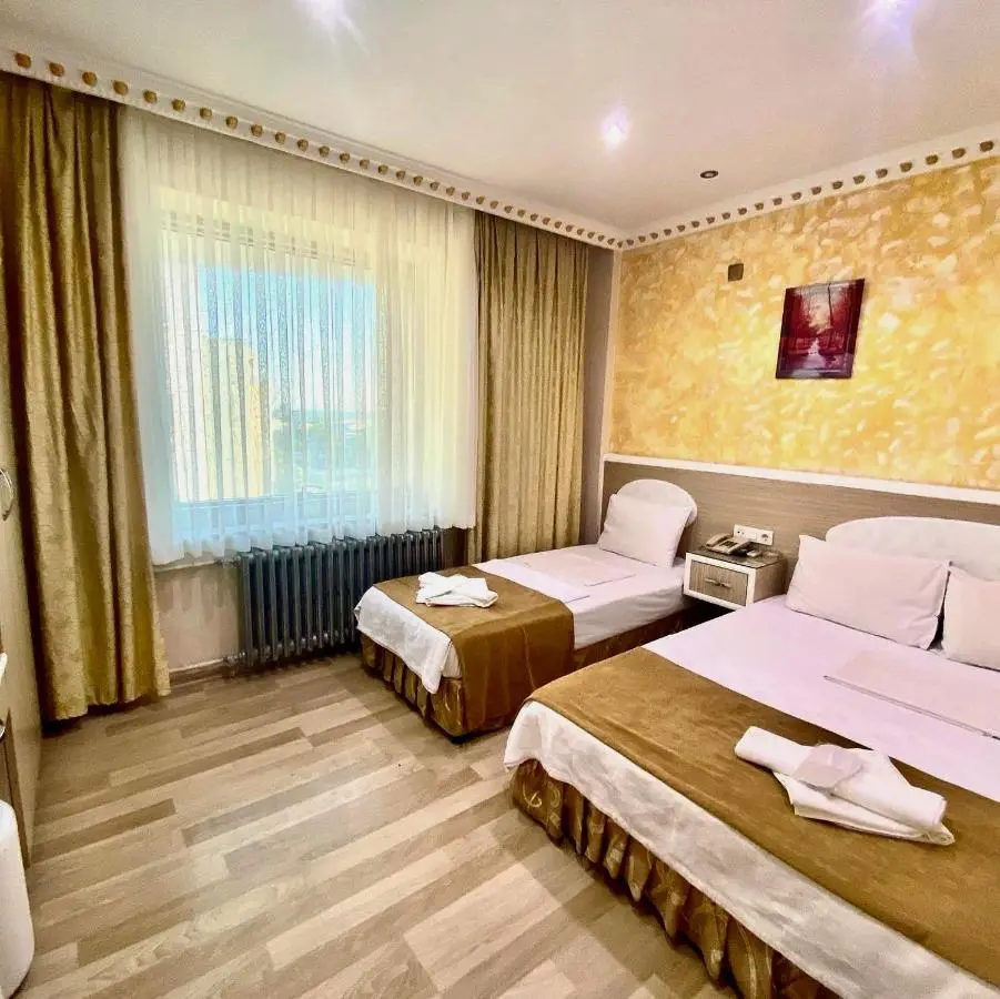 Grand Oral Hotel