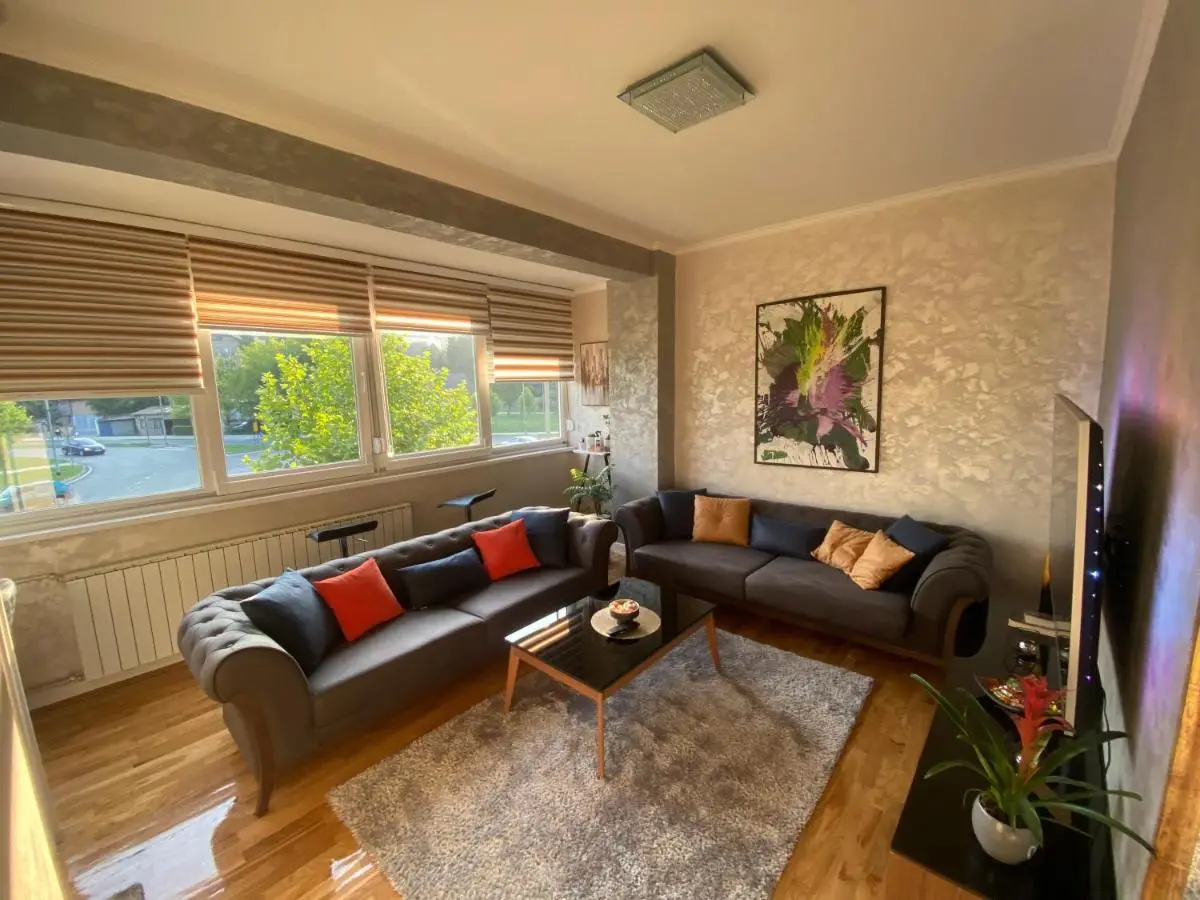 Apartman "Amy Delux"