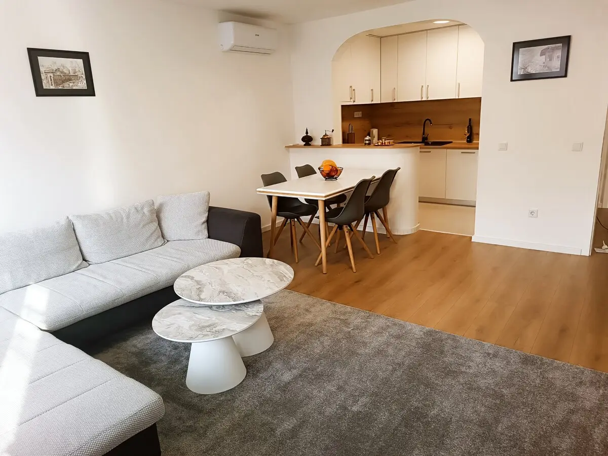 Apartments Tvrtko