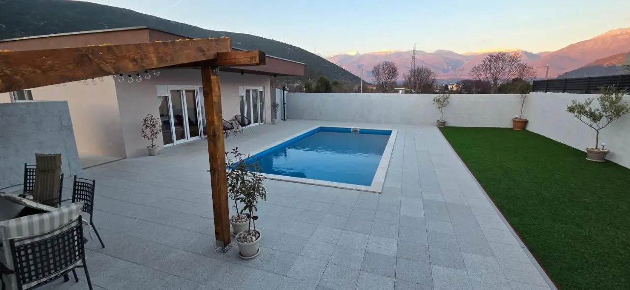 Villa LAKE Mostarsko jezero