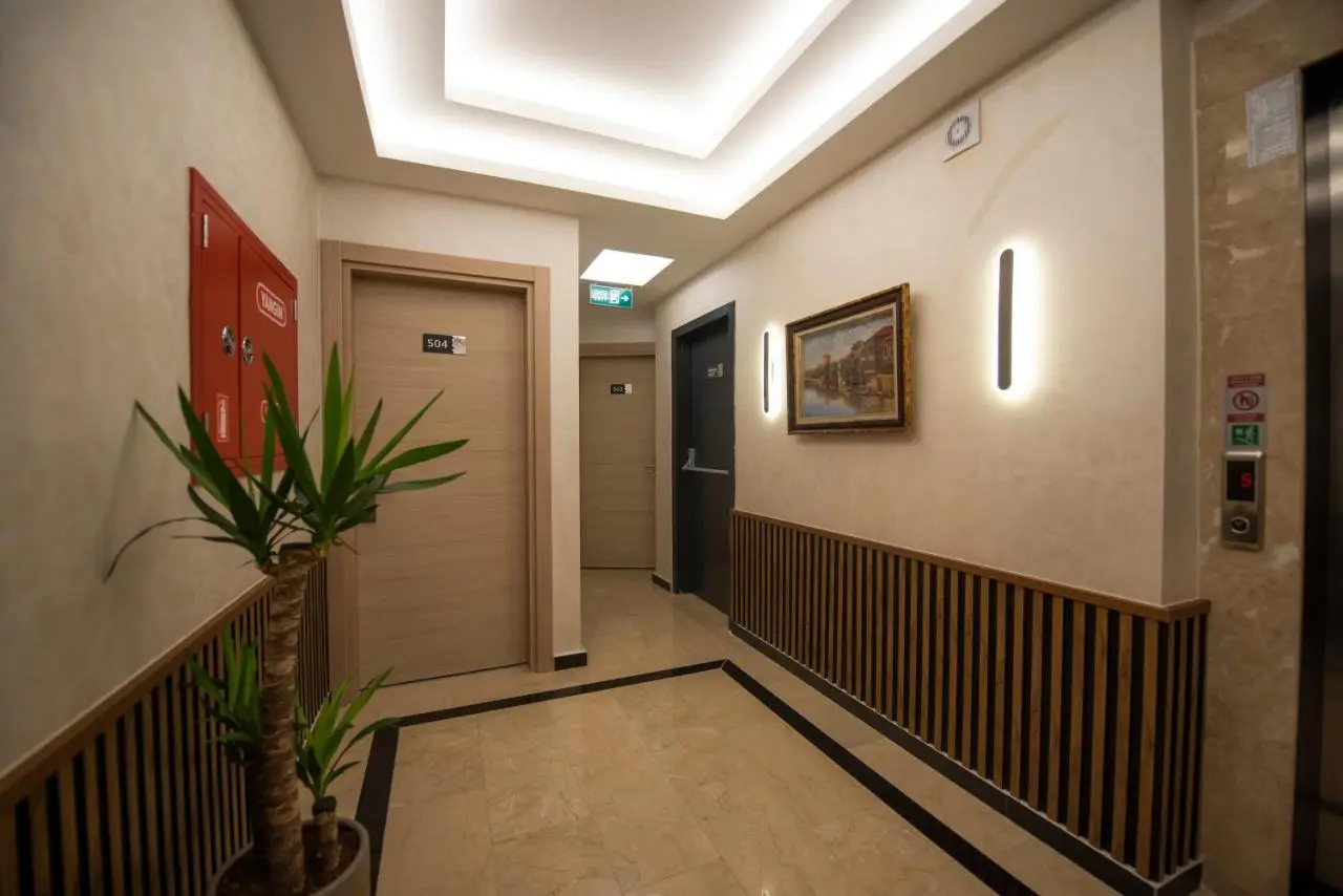 Vera Life Hotel
