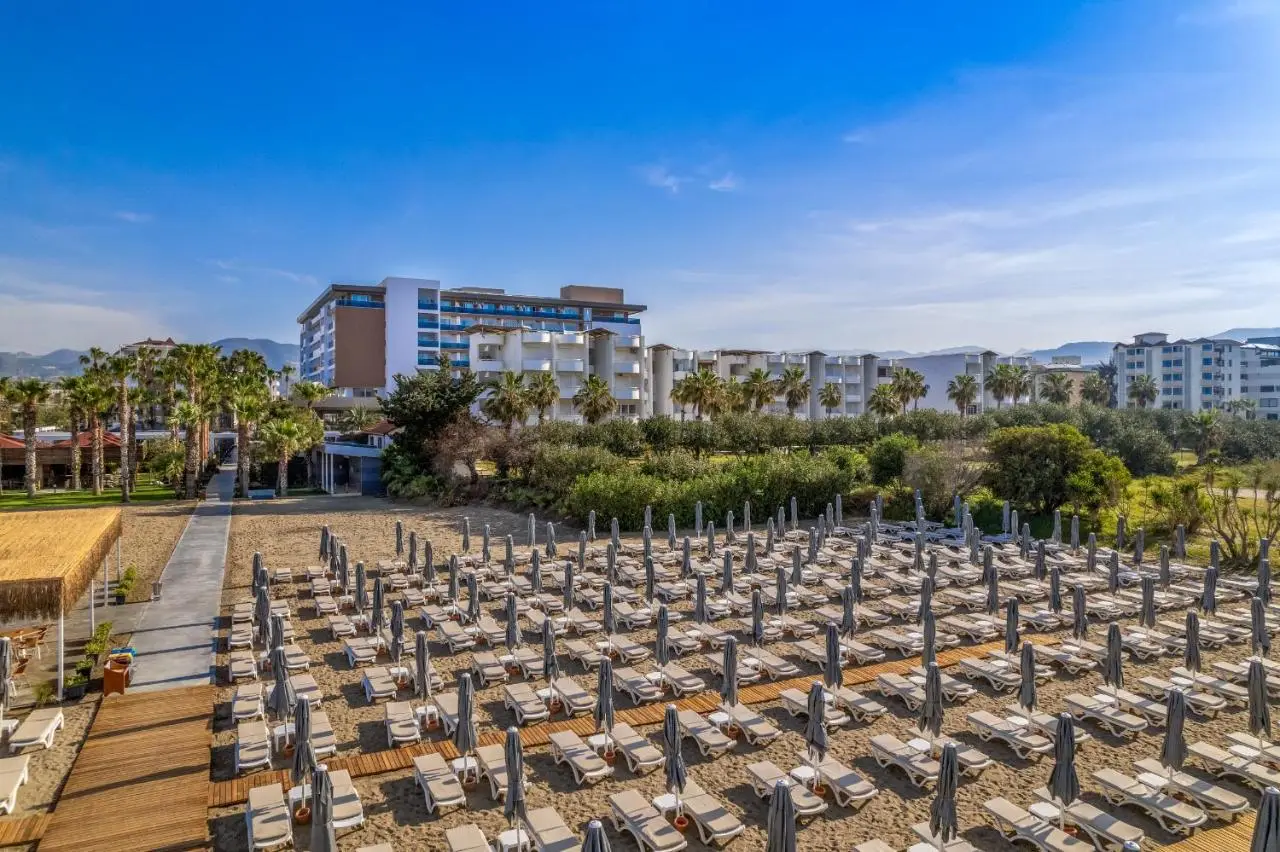 Royal Garden Beach Hotel