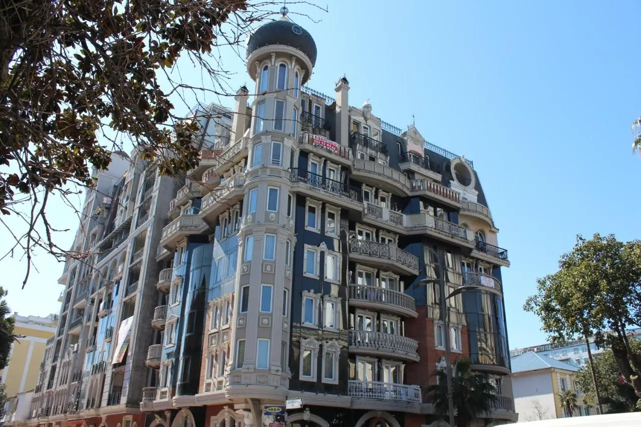 Batumi apartment in front of Sheraton