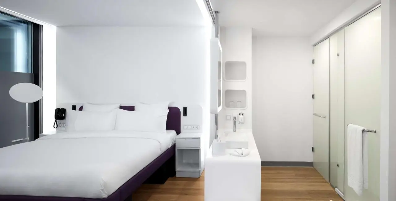 YOTELAIR Istanbul Airport, Duty free - International Transit area