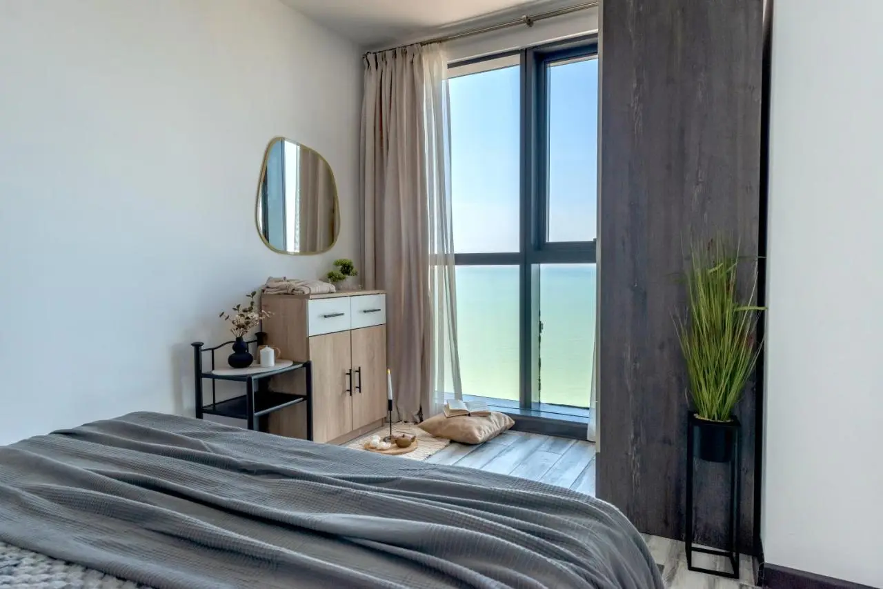 Coastal Oasis - Sea View Porta Batumi 2 bedroom apartment