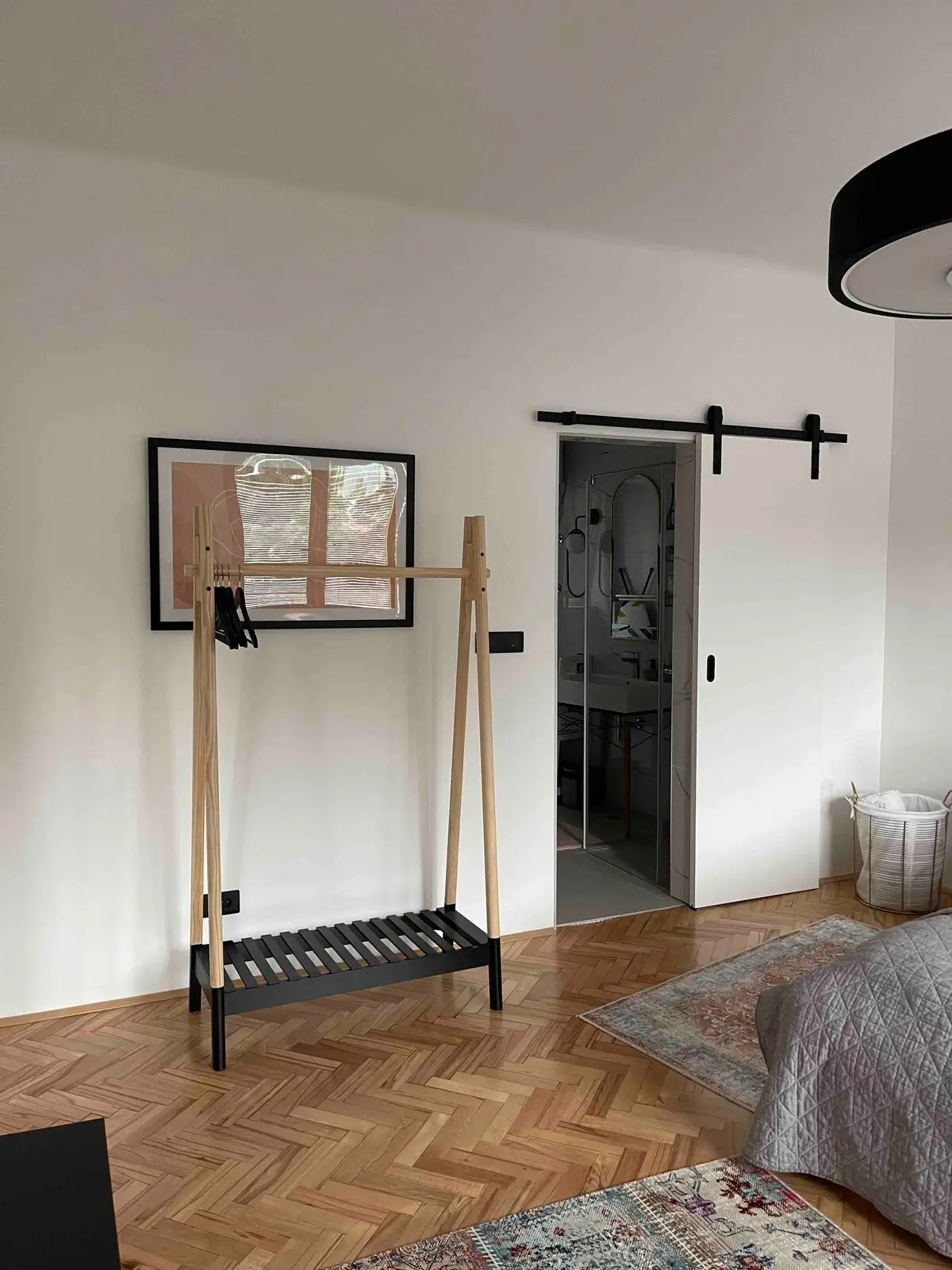 Stylish Prime Location Apartment