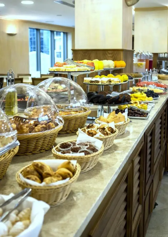 Colosseum Marina Hotel