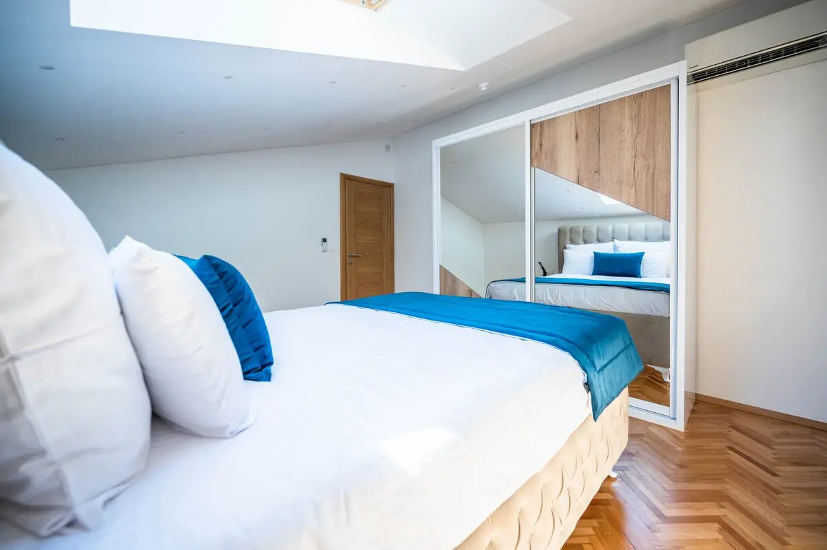 Avila rooftop LUXURY! apartment with city view
