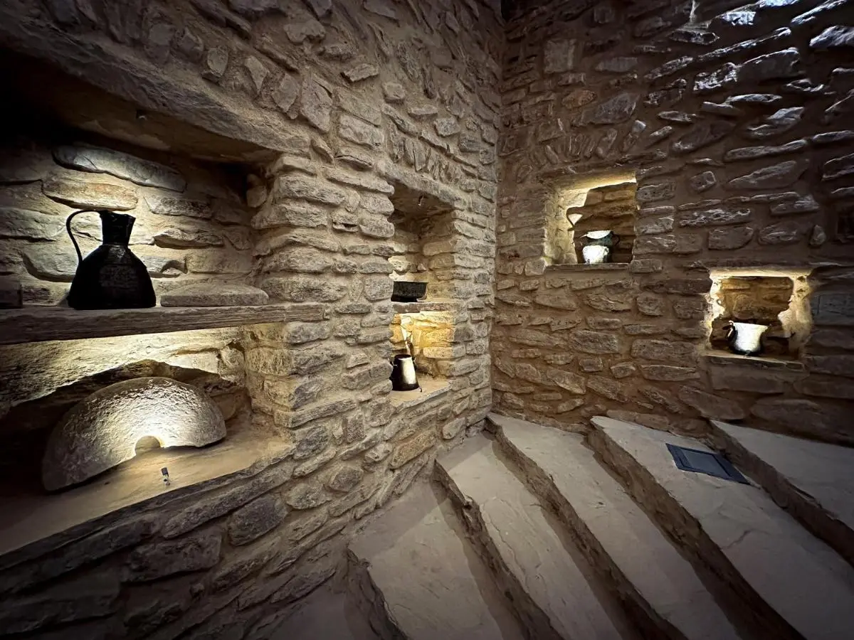 Chateau Mephis Kalaki