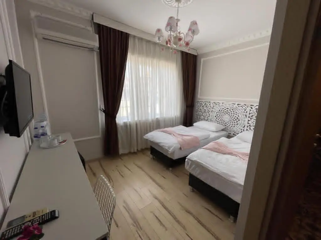 AYSA Hotel