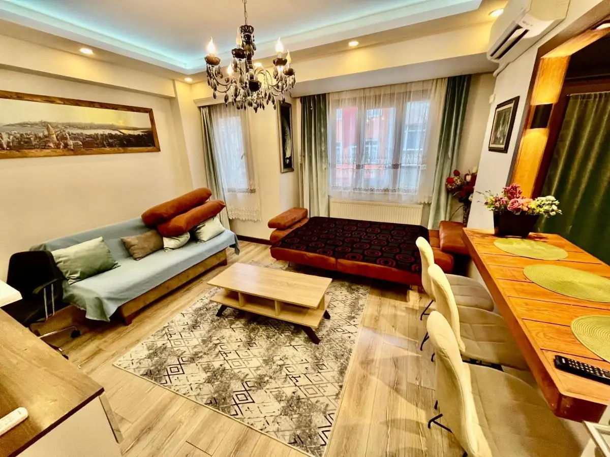 Mutlu flat