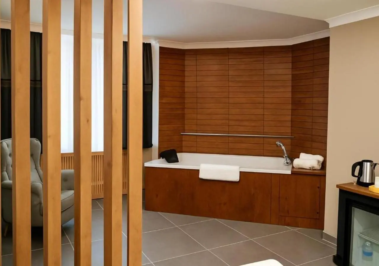 ERSA Hotel