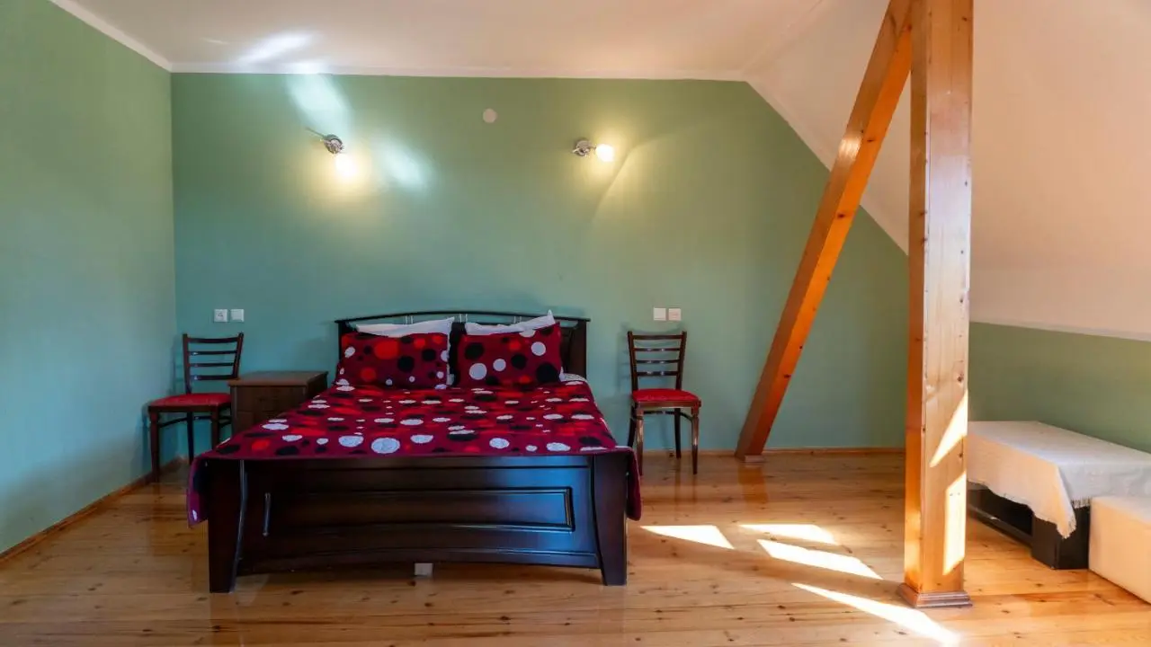 Sighnaghi Hotel Fence Door&Сигнахи Отель Ворота Крепости&სიღნაღი სასტუმრო გალავნის კარი
