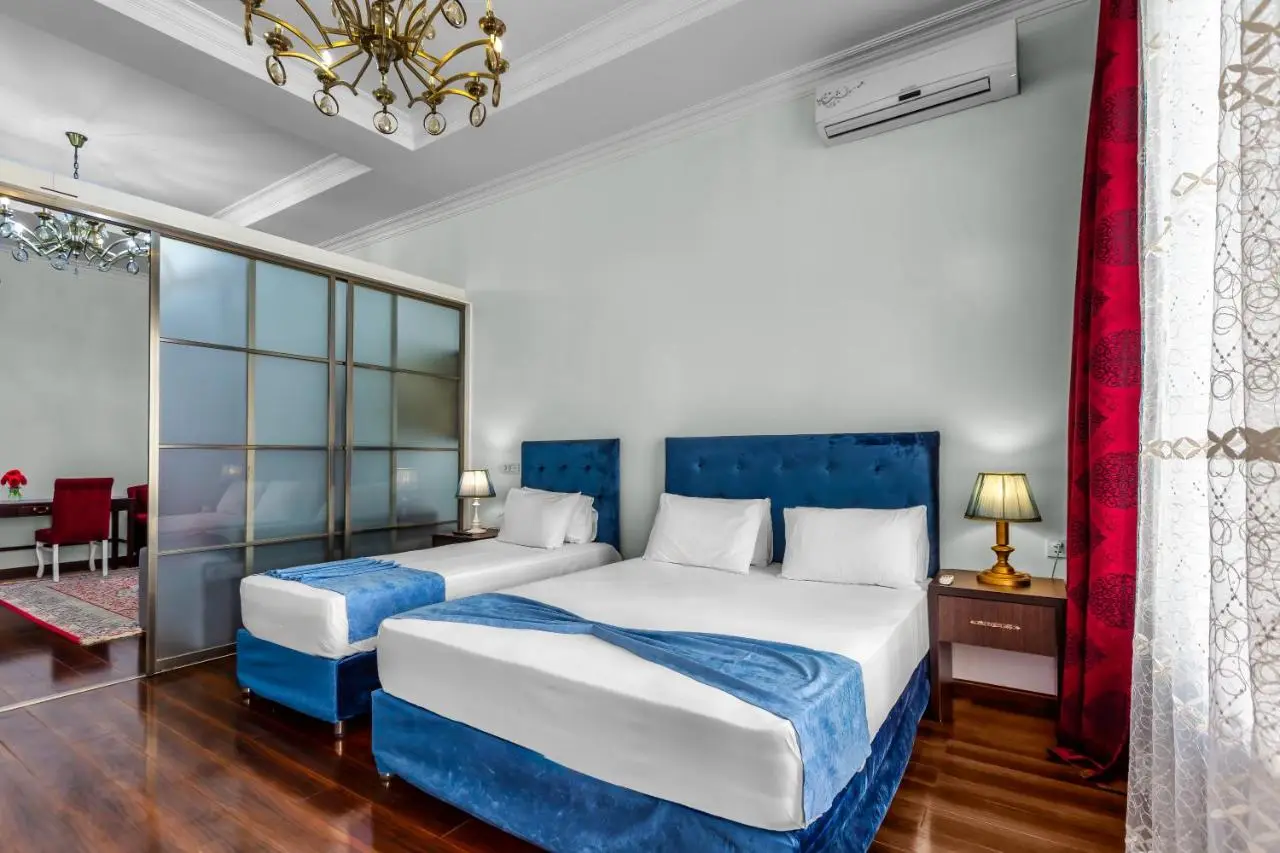 Lacasa Nizami Street Inn Hotel