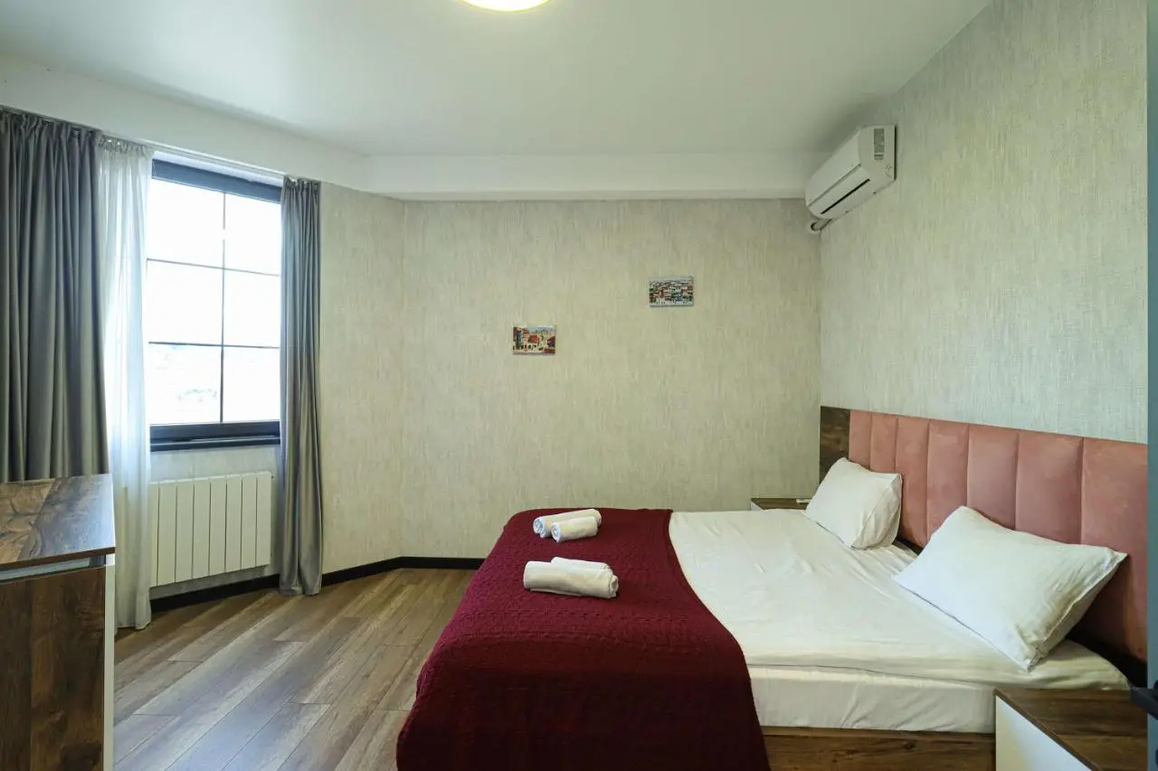 Luxurious 3BR Apartment W Stunning views
