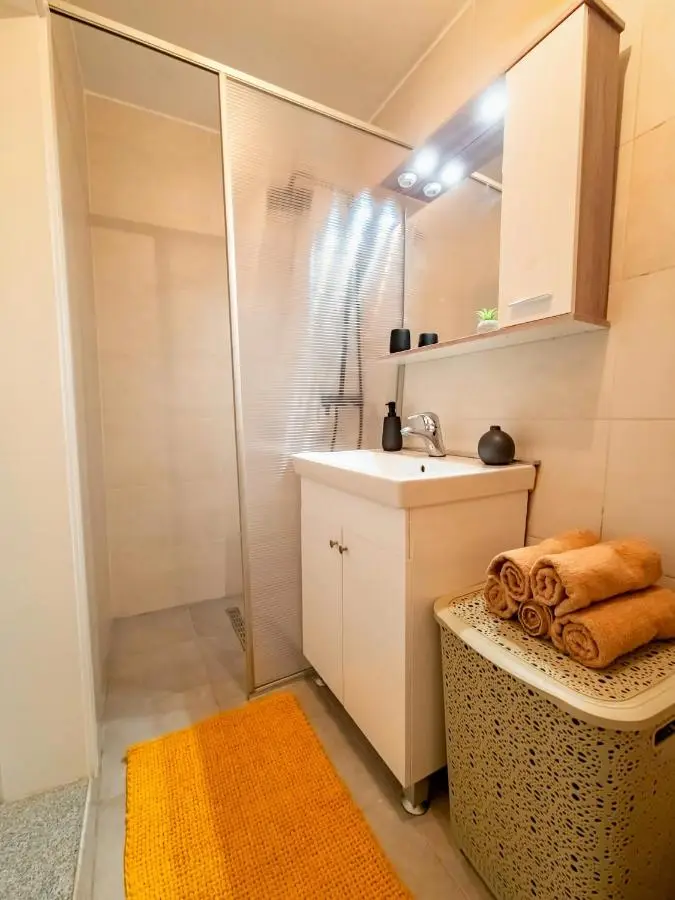 Modern House near Sarajevo with Terrace & Free Parking