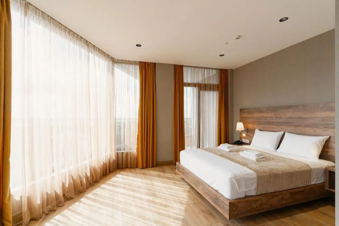 Cozy Loft Hotel