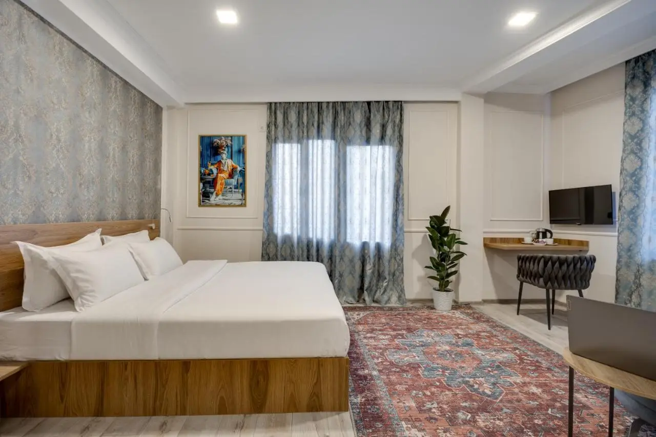 Regraph Hotel