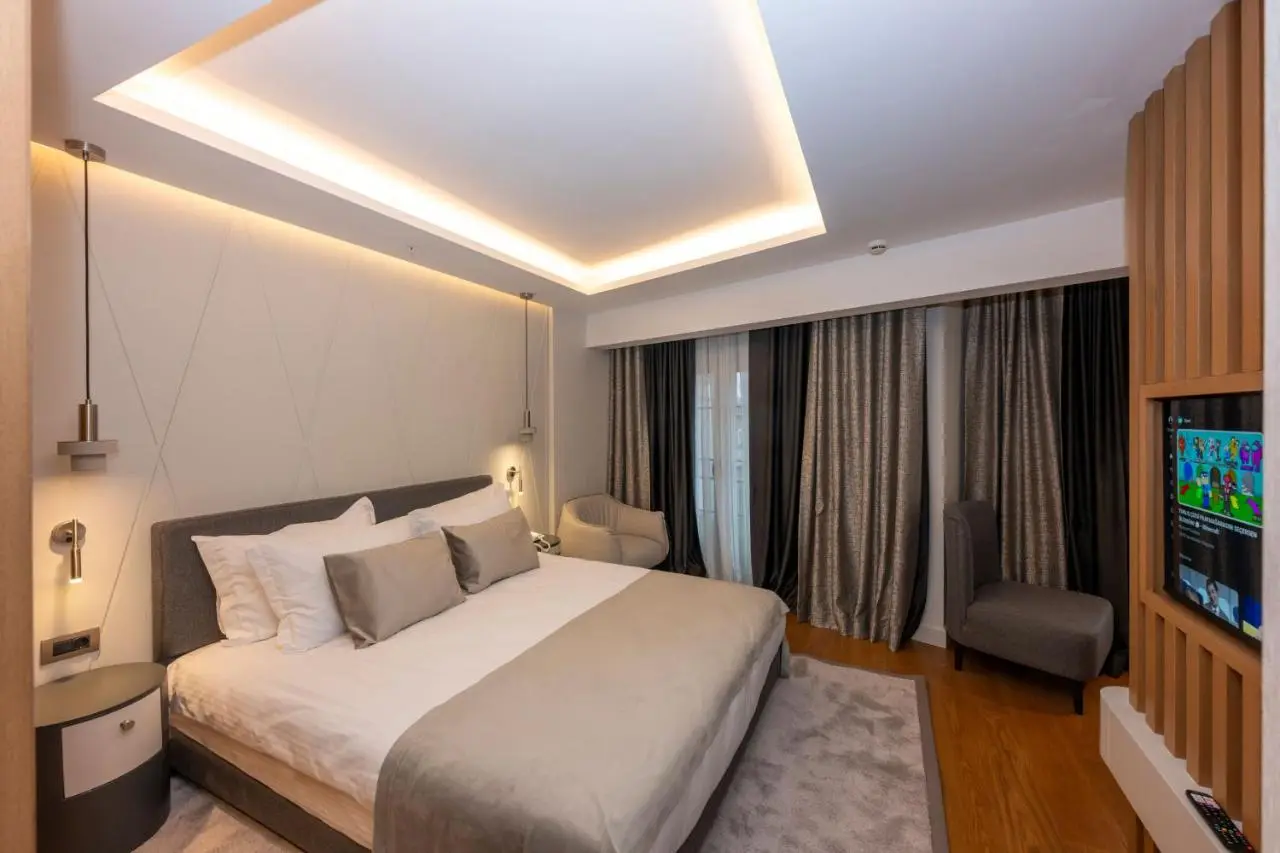 Baver Hotel