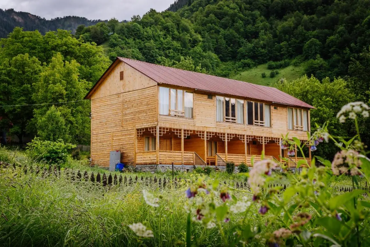 Chiora Inn