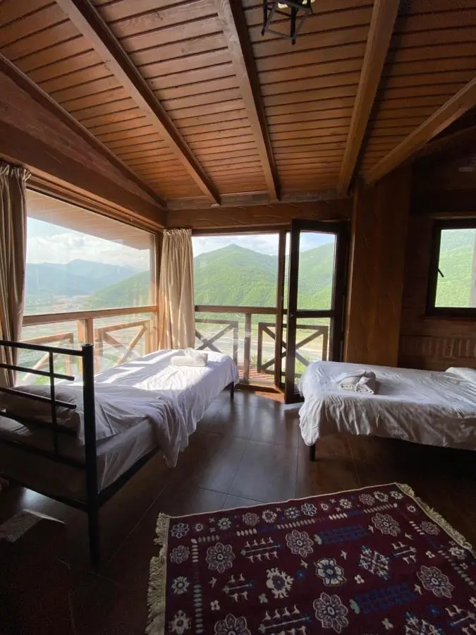 Hotel Ananuri
